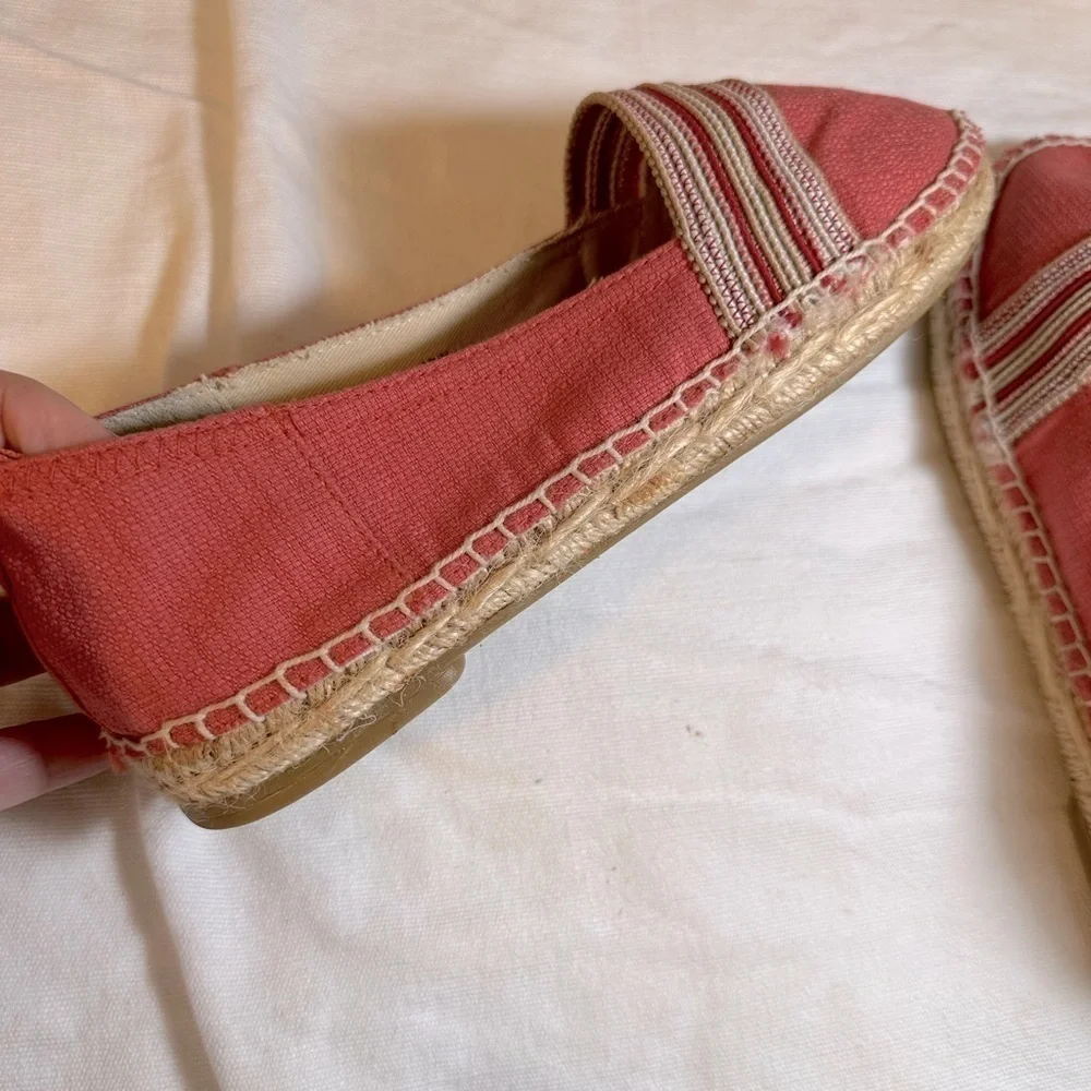 Easy Spirit striped espadrilles Size 6